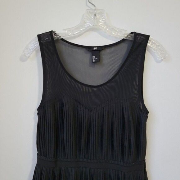H&M Black Pleated Cocktail Party Dress Size Small - Picture 11 of 12